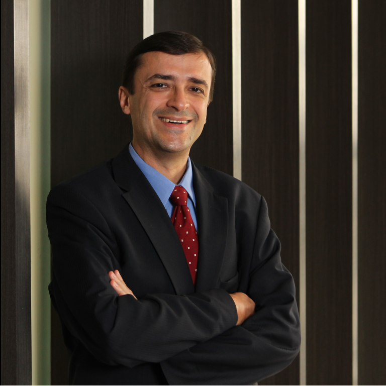 Dr Helio Ferreira - PK Advogados